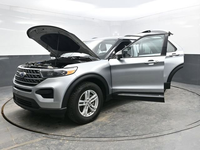 Used 2022 Ford Explorer XLT image 37