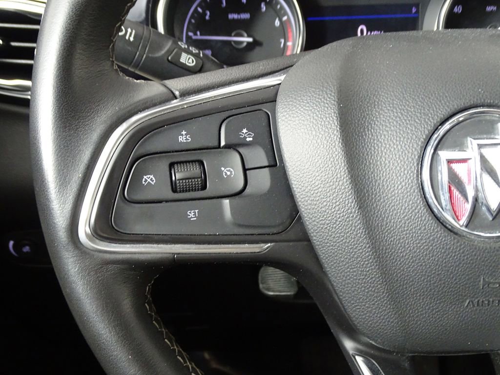 Used 2020 Buick Encore GX Select image 18