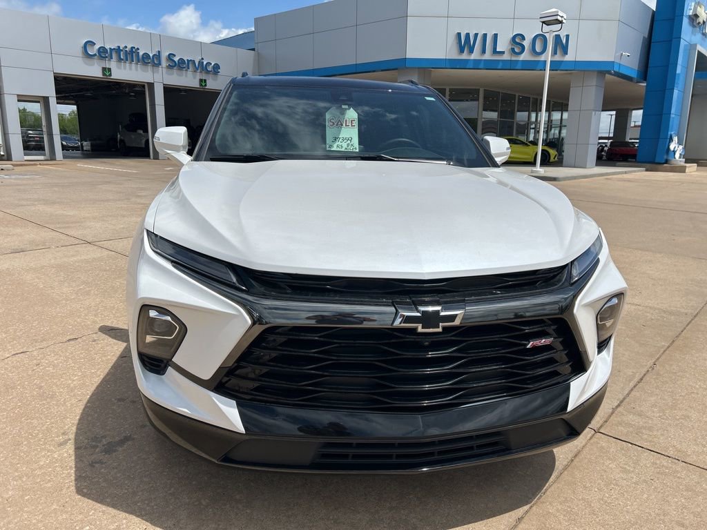 Used 2025 Chevrolet Blazer RS w/ Driver Confidence II Package FWD image 9