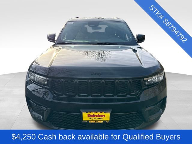 New 2025 Jeep Grand Cherokee Limited image 2