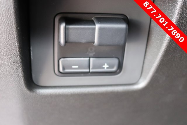 New 2025 GMC Canyon Elevation w/ Convenience Package image 20