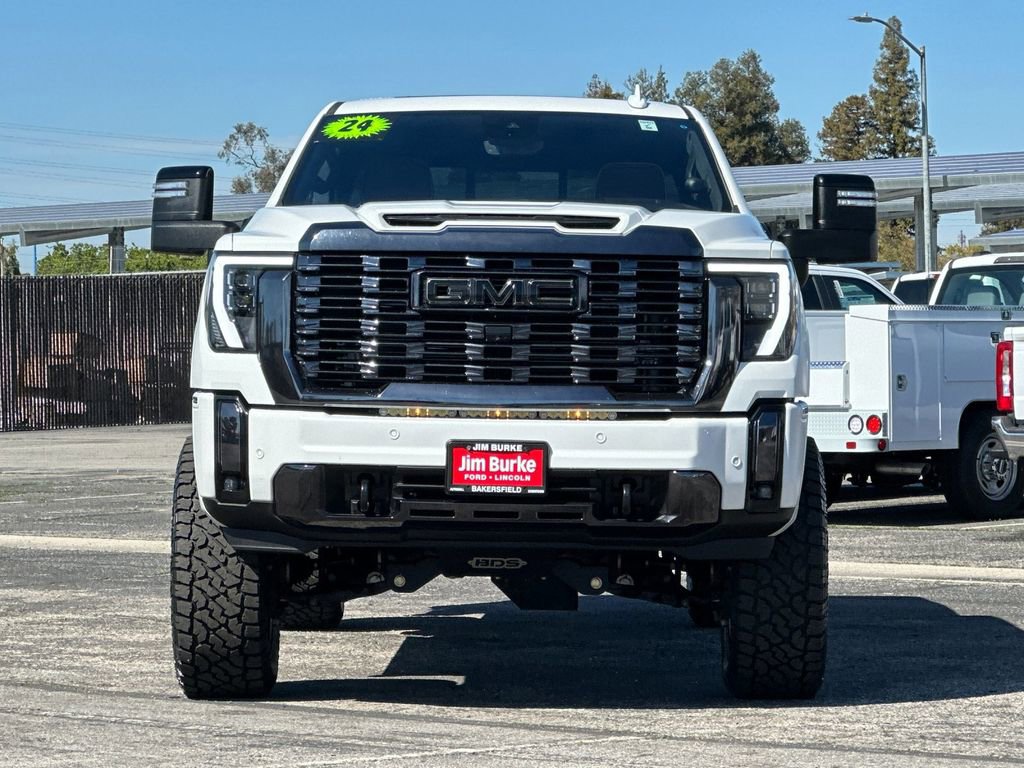 Used 2024 GMC Sierra 2500 Denali Ultimate image 8