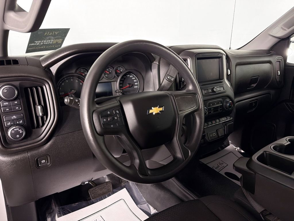 Used 2024 Chevrolet Silverado 1500 W/T w/ WT Value Package image 9