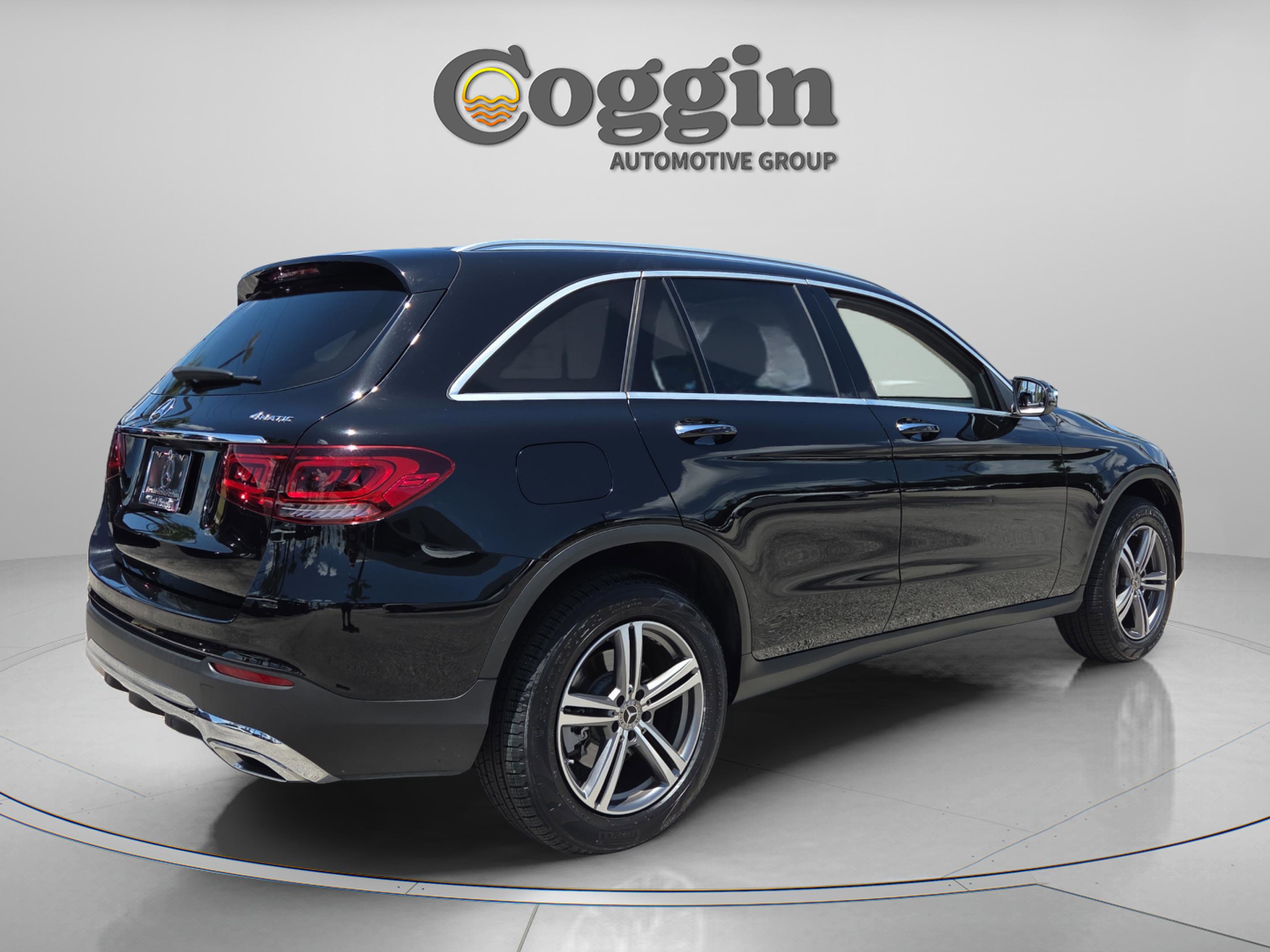 Used 2020 Mercedes-Benz GLC 300 4MATIC image 5