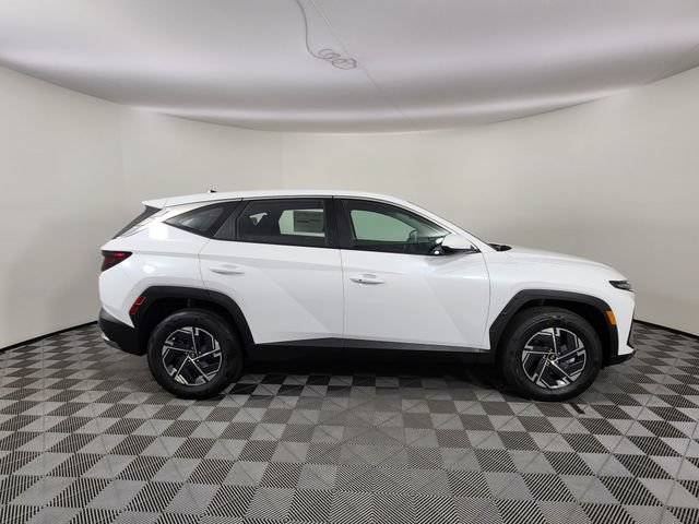 New 2026 Hyundai Tucson Blue SE AWD/4WD image 6