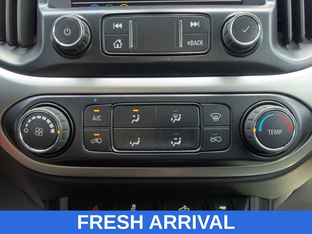 Used 2022 Chevrolet Colorado LT AWD/4WD image 28