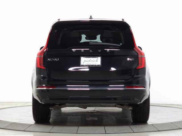 Used 2026 Volvo XC90 B6 Ultra w/ Protection Package image 8