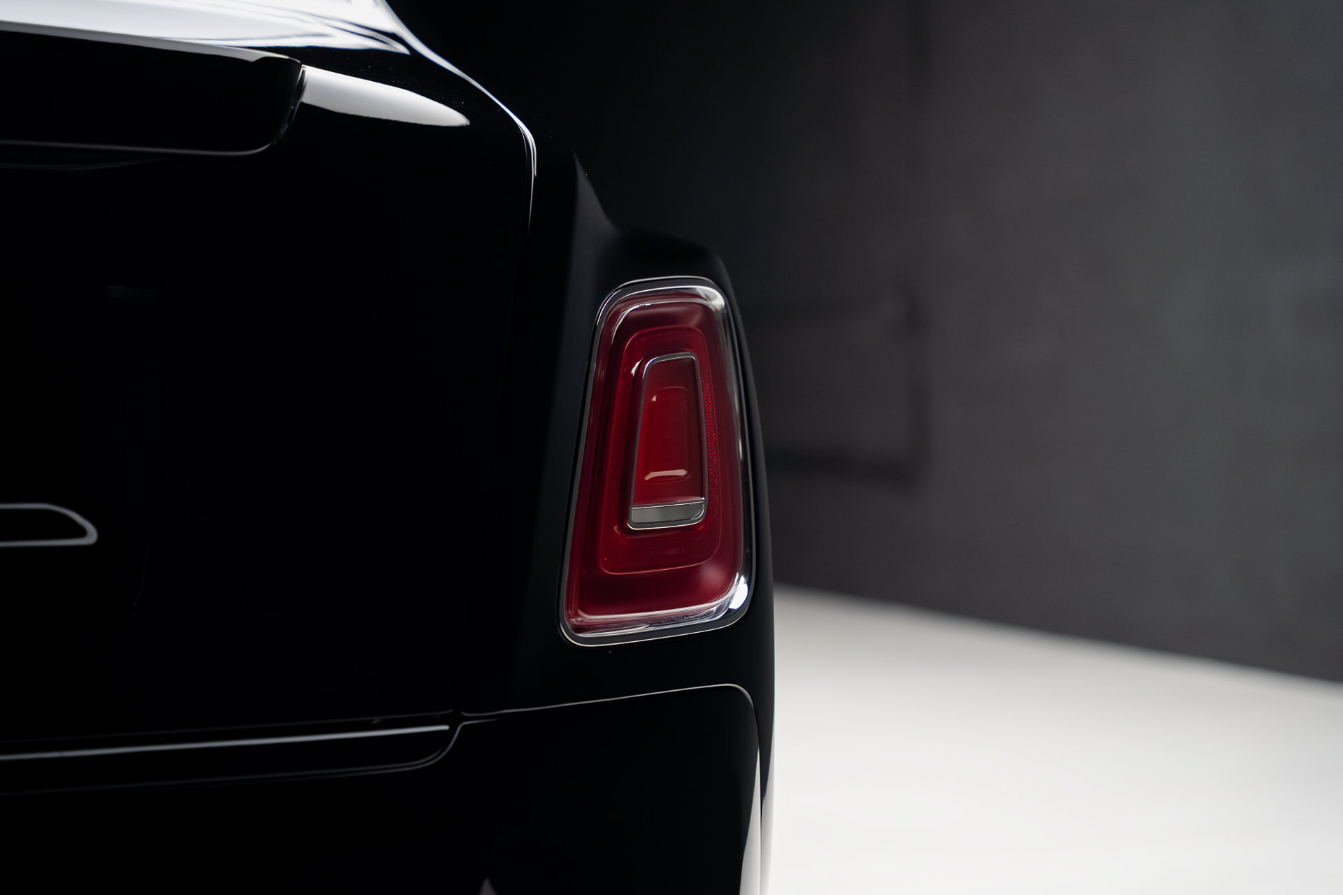 Used 2024 Rolls-Royce Phantom Extended Wheelbase RWD image 30