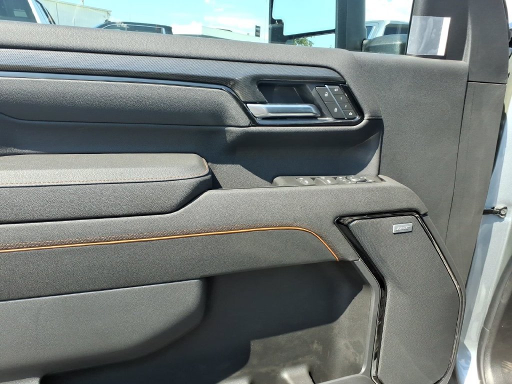 New 2026 GMC Sierra 2500 AT4 w/ Max Trailering Package AWD/4WD image 15