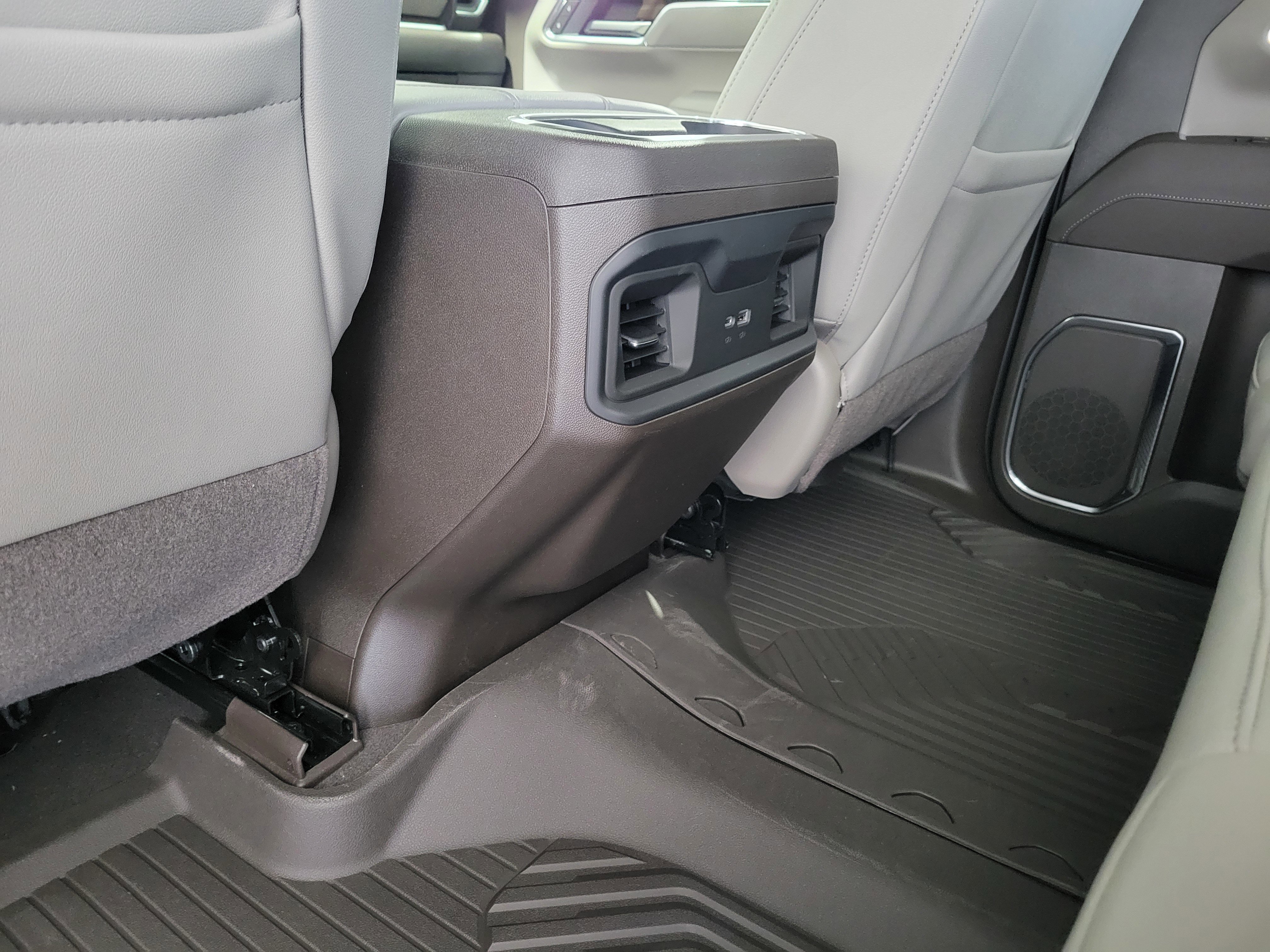 New 2026 Chevrolet Silverado 1500 LT Trail Boss w/ Convenience Package II image 37