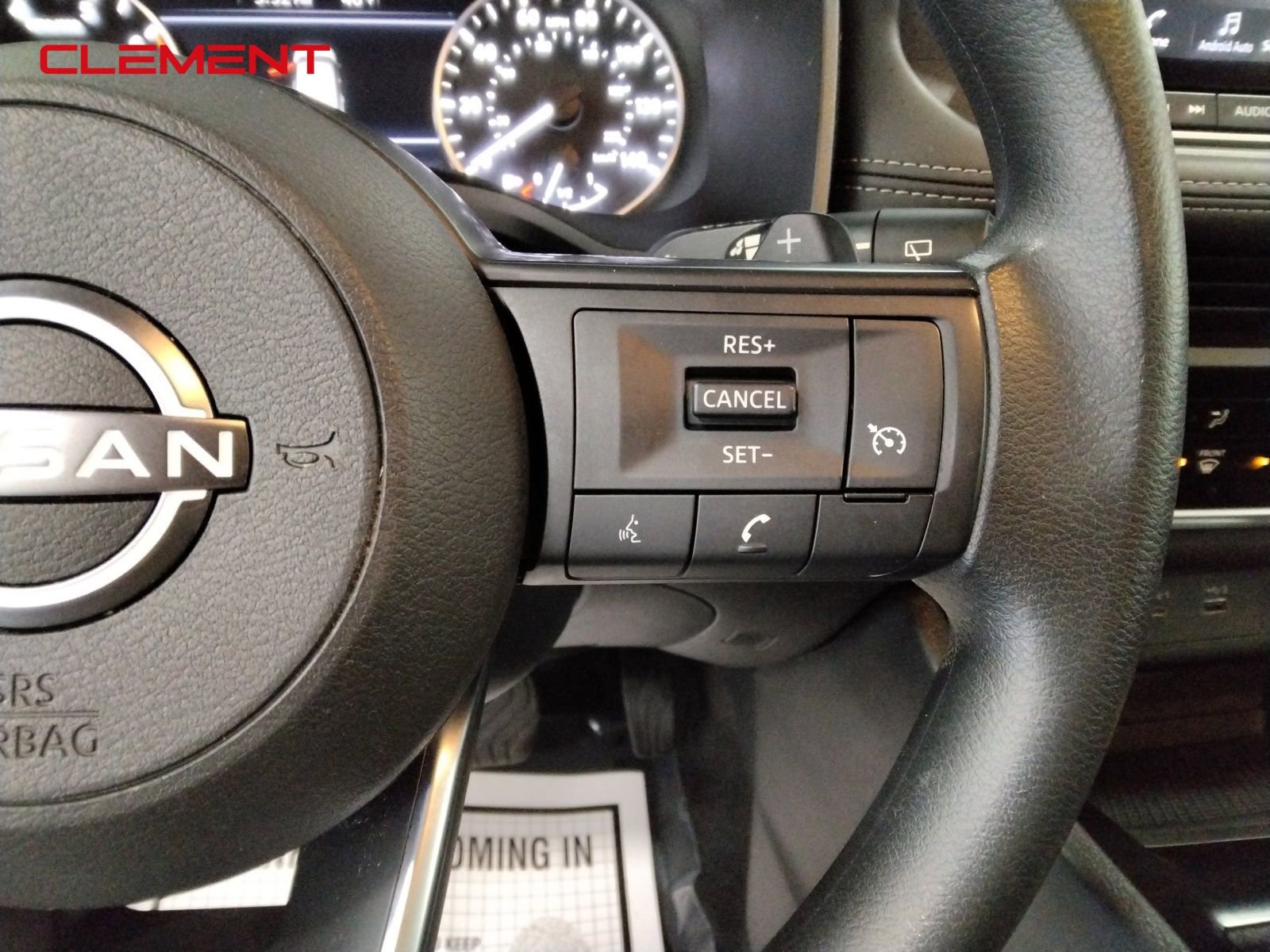 Used 2023 Nissan Rogue S image 12