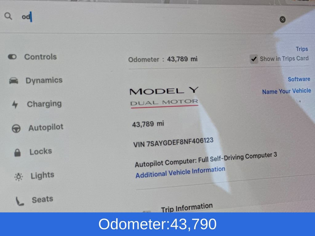 Used 2022 Tesla Model Y Performance image 25