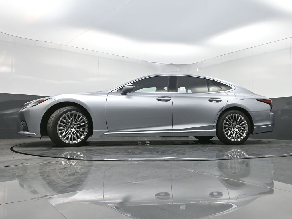 Used 2024 Lexus LS 500 image 28
