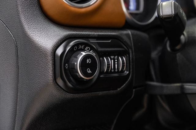 Used 2020 Jeep Gladiator Overland AWD/4WD image 77