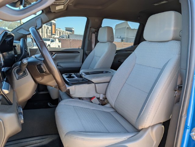 Used 2022 Chevrolet Silverado 1500 RST AWD/4WD image 22