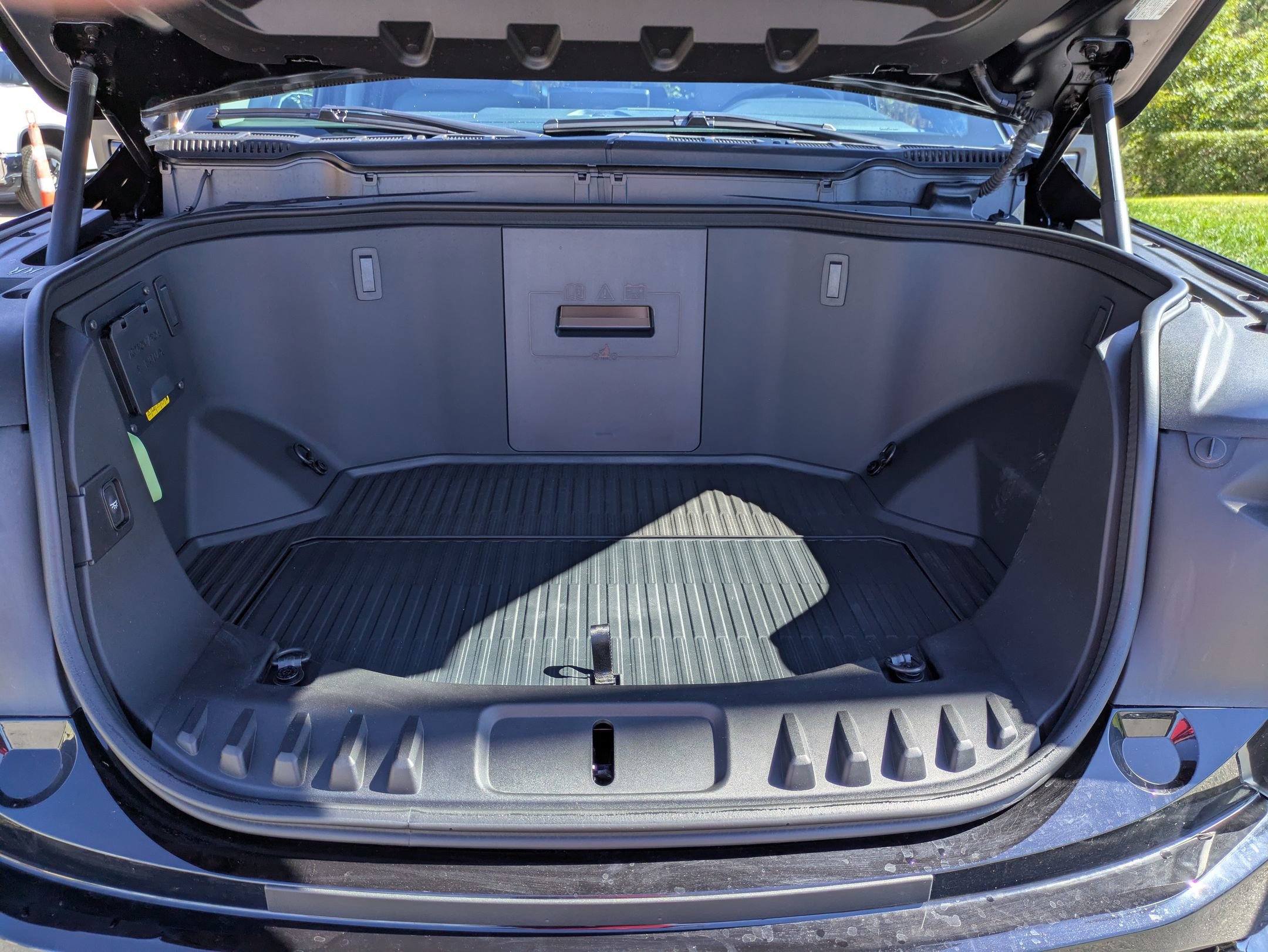 Certified 2025 Ford F150 Lightning Flash w/ Max Trailer Tow Package image 45