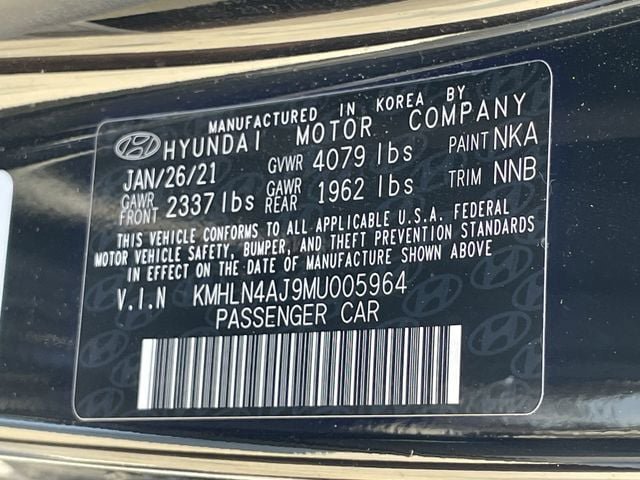 Used 2021 Hyundai Elantra Limited w/ Preferred Accessory Package FWD image 30