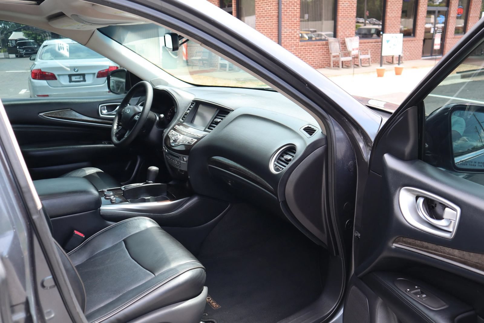 Used 2014 INFINITI QX60 Luxe w/ Premium Plus Package AWD/4WD image 15