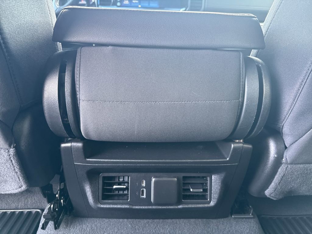 Used 2024 Chevrolet Silverado 1500 LT image 31