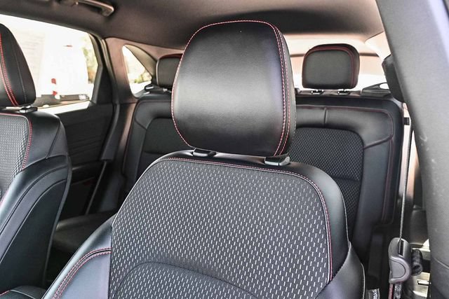 Used 2024 Ford Escape ST-Line w/ Tech Pack #1 FWD image 29