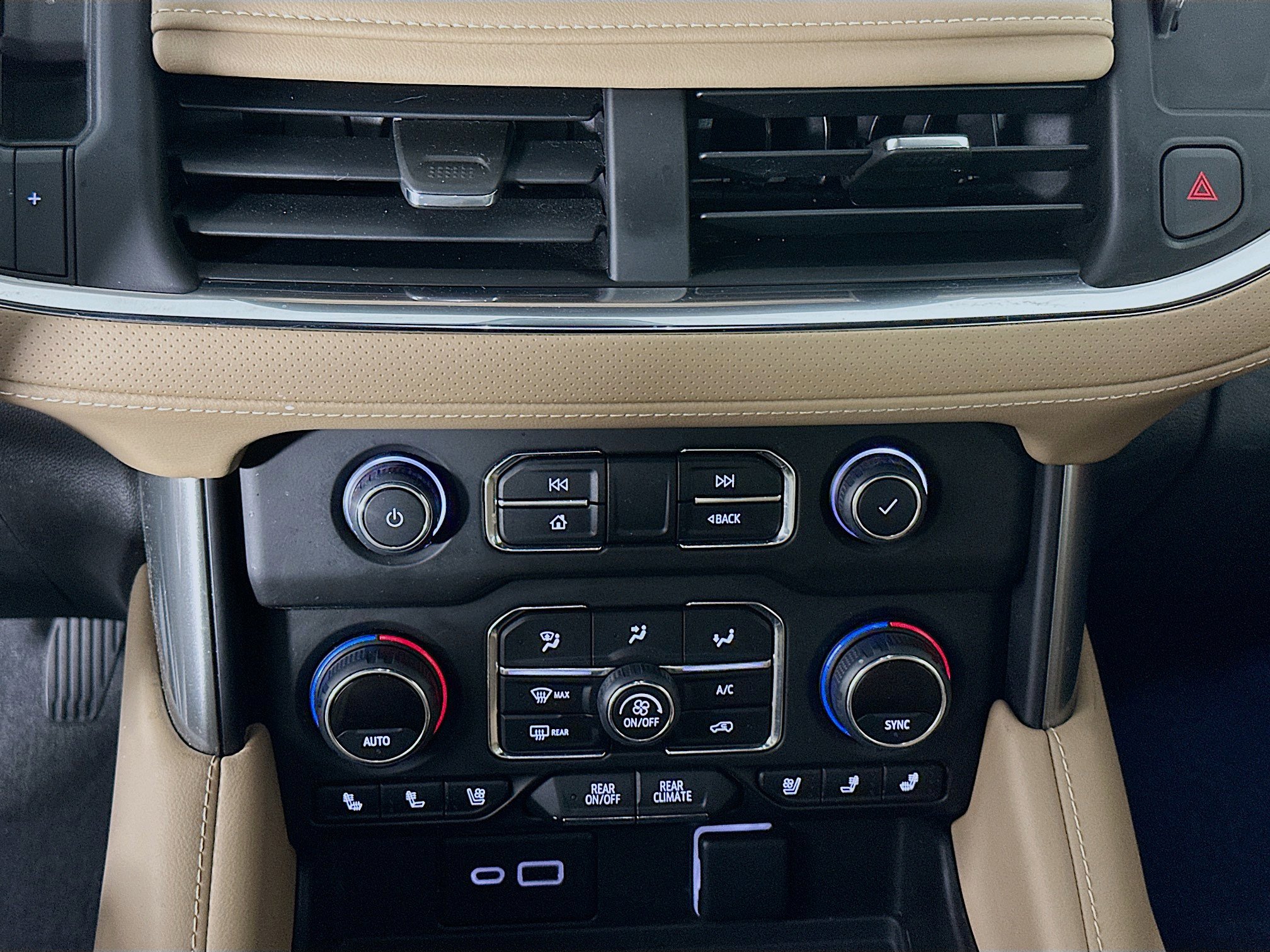 Used 2022 Chevrolet Tahoe Premier image 24