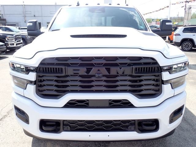 New 2026 RAM 2500 Tradesman AWD/4WD image 11