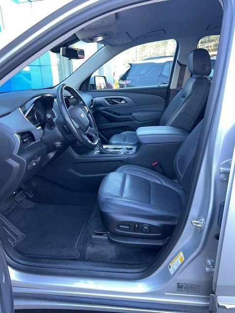 Used 2019 Chevrolet Traverse Premier w/ Driver Confidence II Package image 37