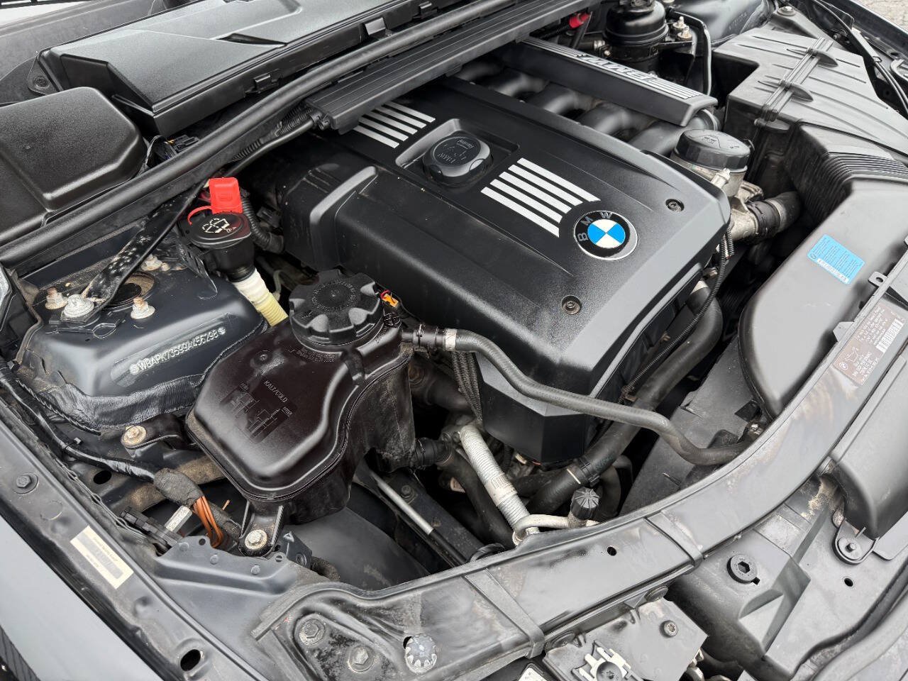 Used 2009 BMW 328i xDrive Sedan AWD/4WD image 39