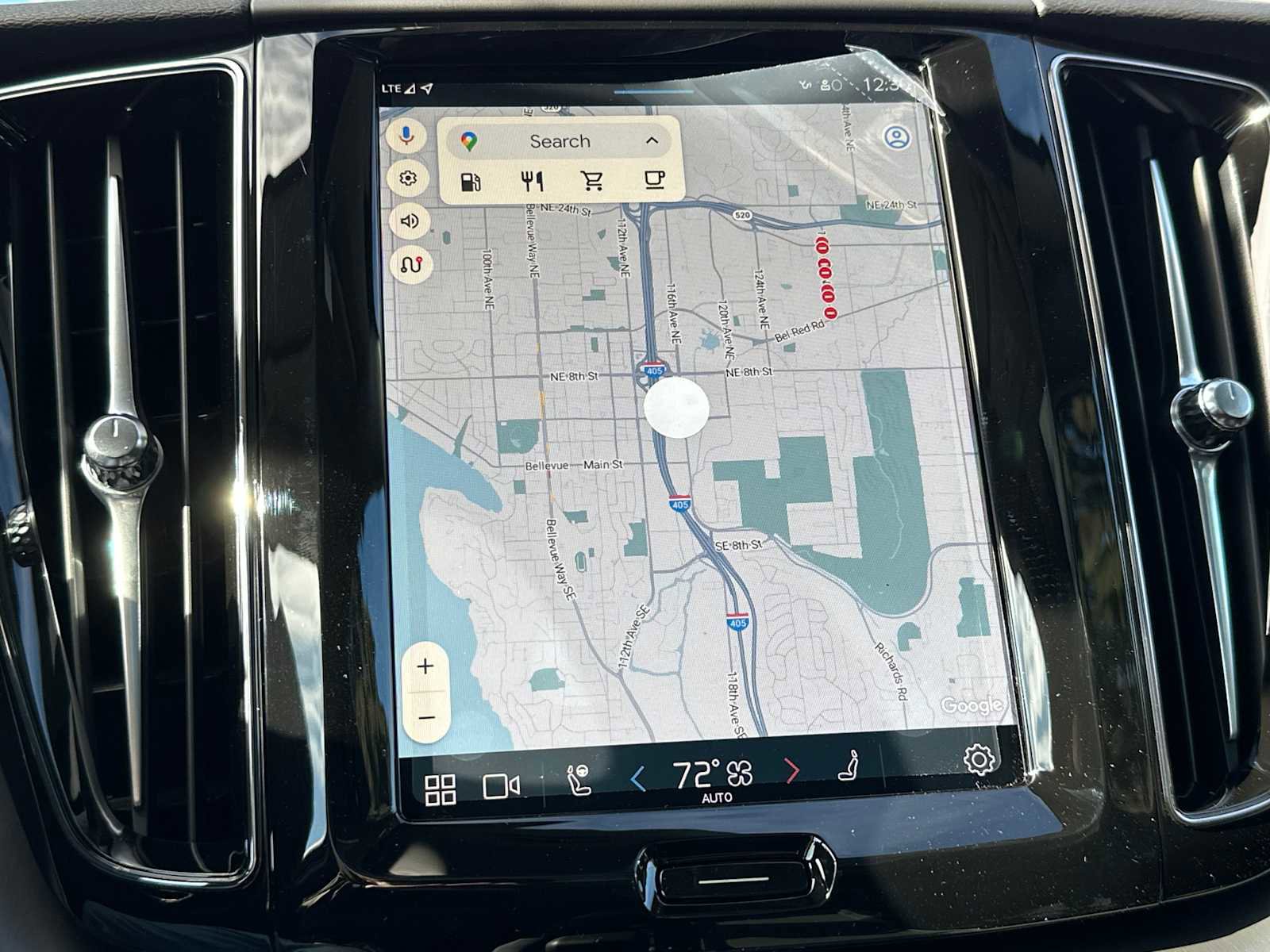 Used 2025 Volvo XC60 B5 Core w/ Protection Package Premier image 27