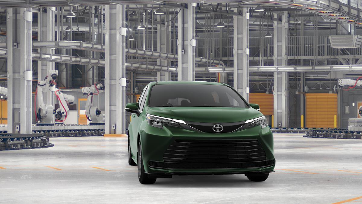 New 2026 Toyota Sienna LE image 16