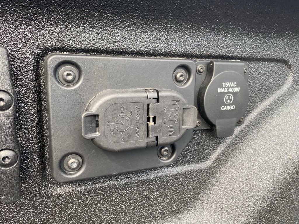 New 2025 RAM 2500 Laramie image 23