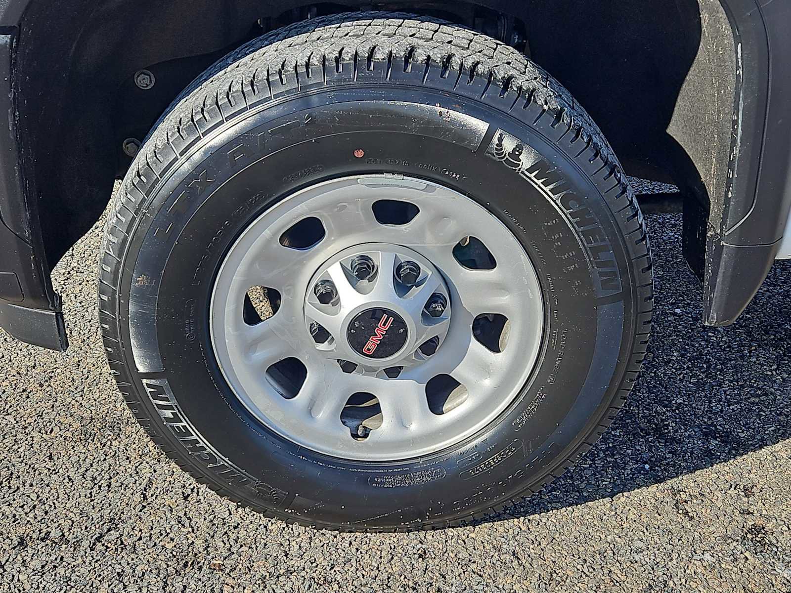Used 2024 GMC Sierra 3500 Pro w/ Convenience Package AWD/4WD image 7