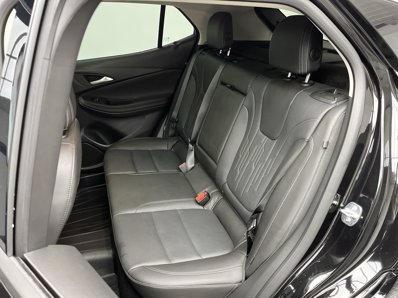 Used 2026 Buick Encore GX Avenir w/ Avenir Technology Package AWD/4WD image 11