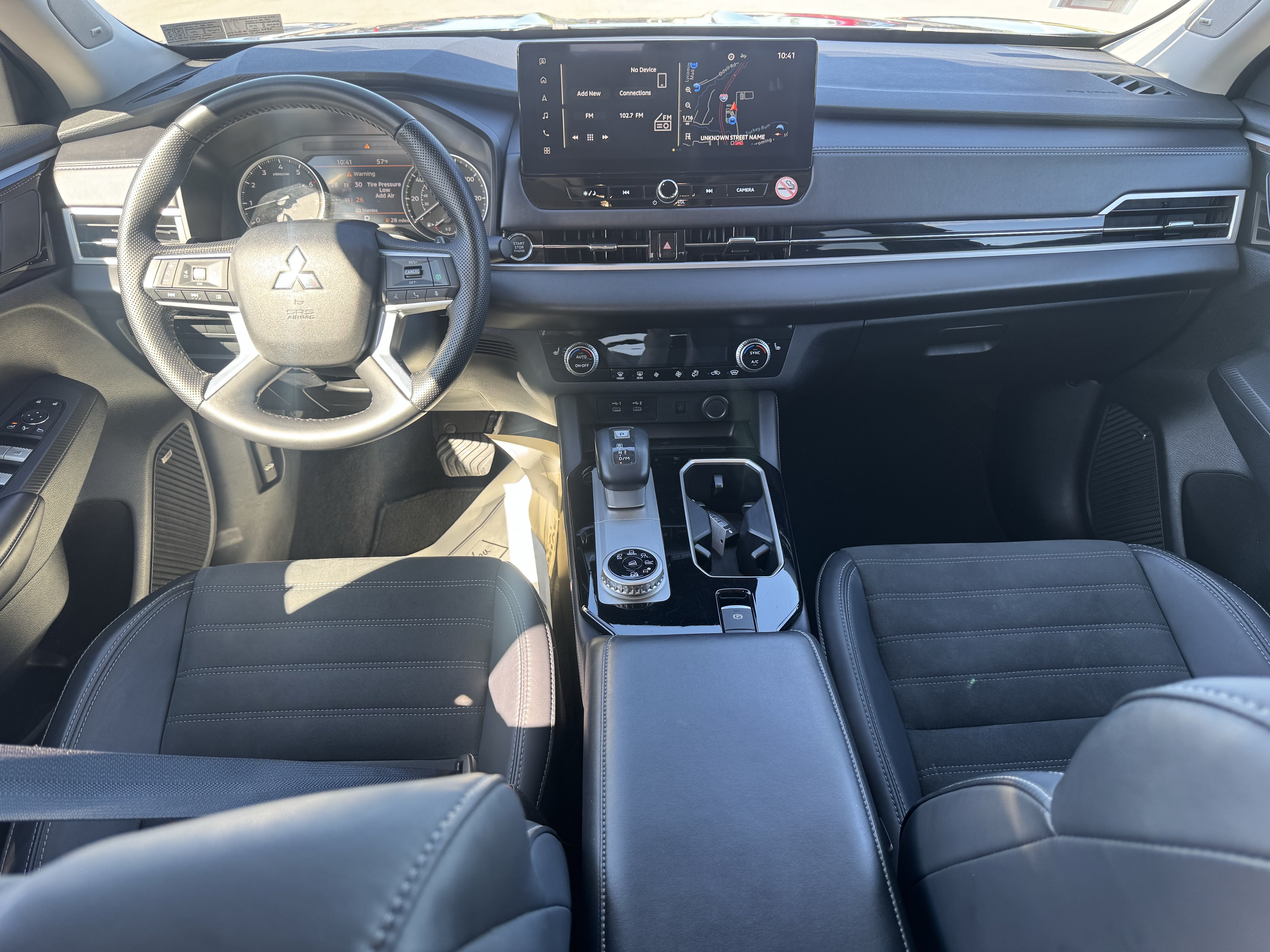 Used 2025 Mitsubishi Outlander SE AWD/4WD image 17