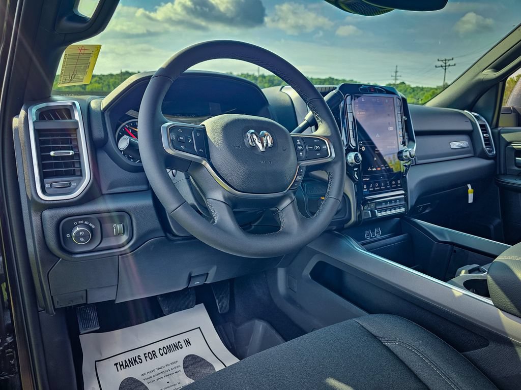 New 2027 RAM 3500 Big Horn AWD/4WD image 14