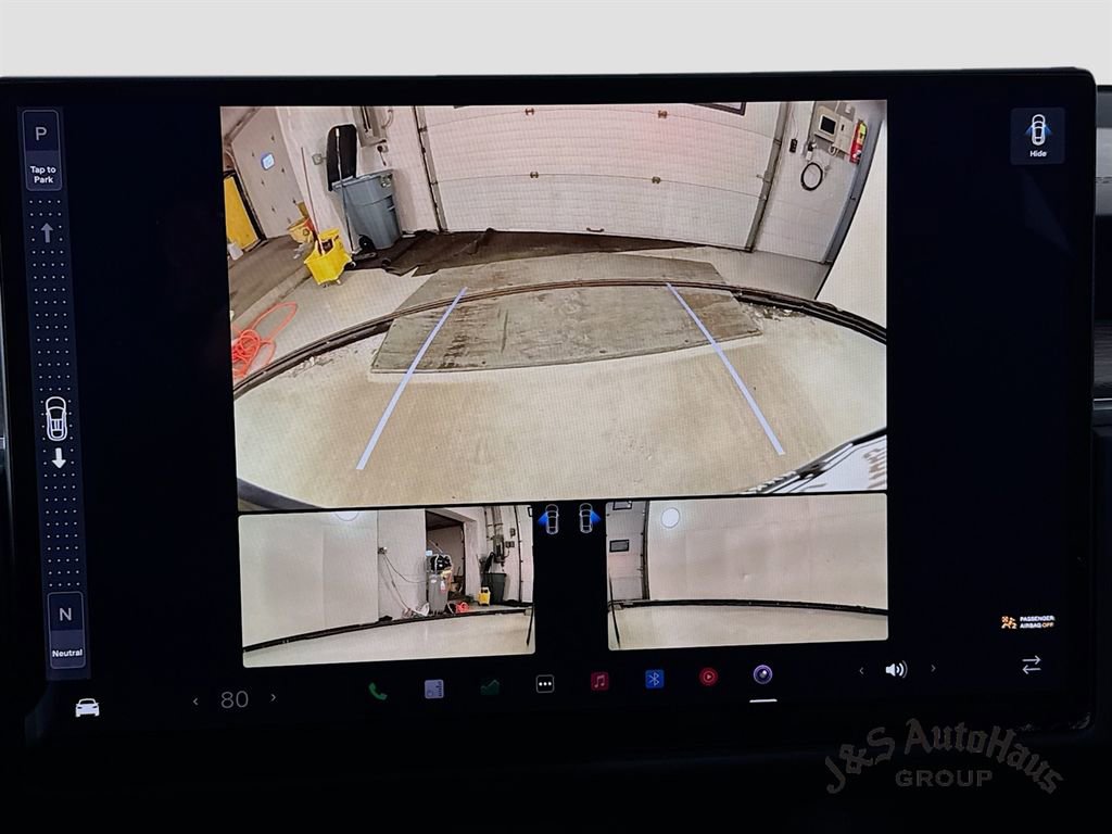 Used 2023 Tesla Model X image 19