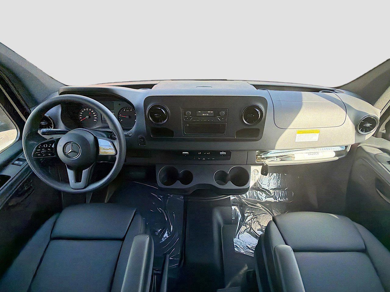 Used 2023 Mercedes-Benz Sprinter 3500 image 15