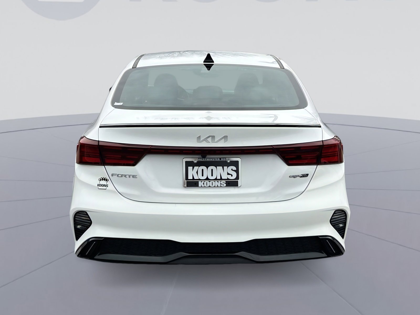 Used 2023 Kia Forte GT-Line w/ GT-Line Premium Package image 5