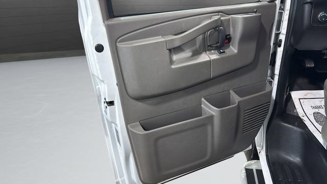 Used 2024 Chevrolet Express 2500 w/ Driver Convenience Package image 18