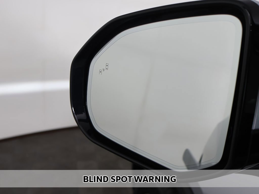 Used 2022 Rivian R1T Adventure image 7