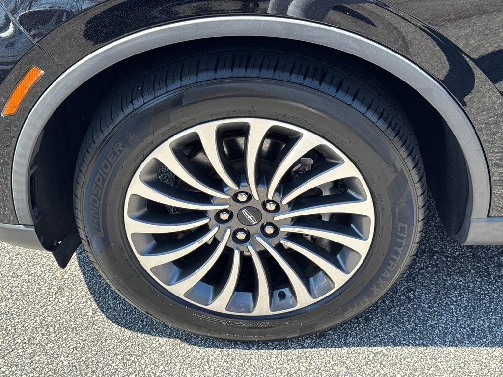 Used 2020 Lincoln Aviator Reserve w/ Elements Package Plus image 11