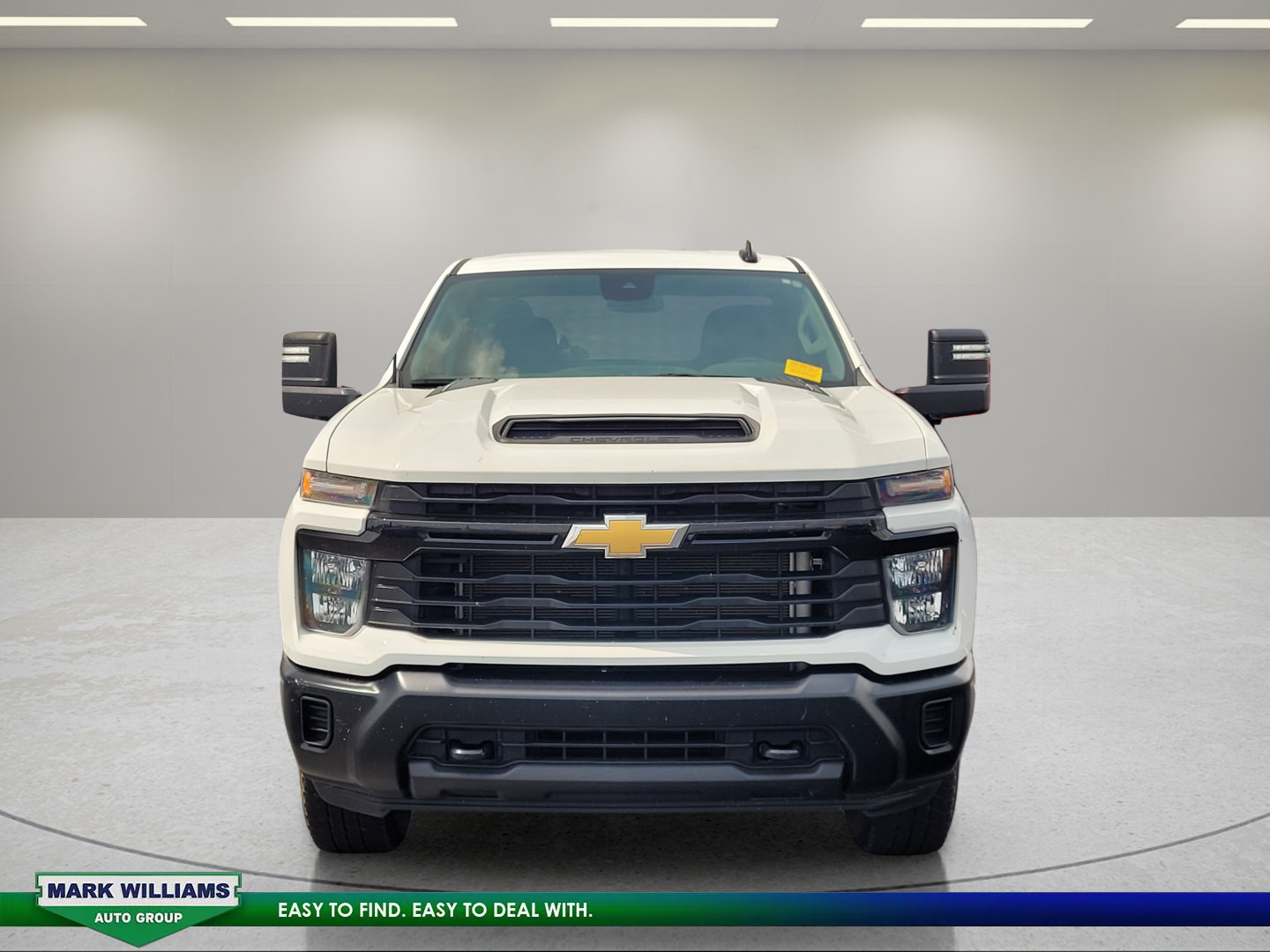 Used 2025 Chevrolet Silverado 3500 W/T AWD/4WD image 9
