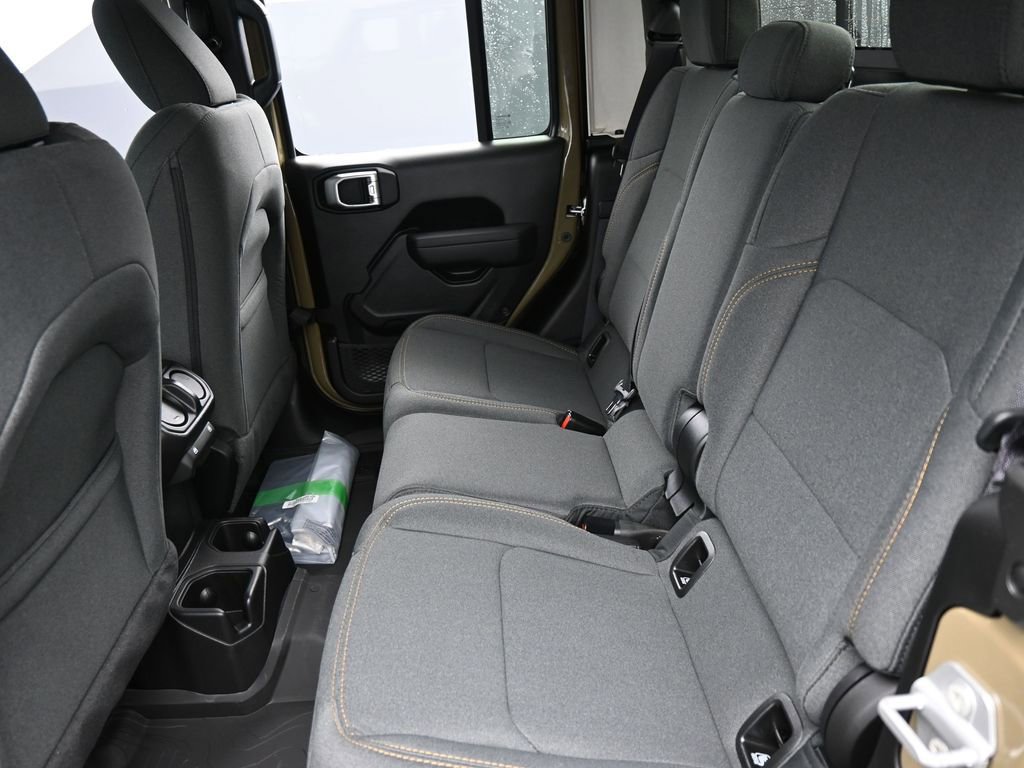 New 2026 Jeep Gladiator Willys image 13