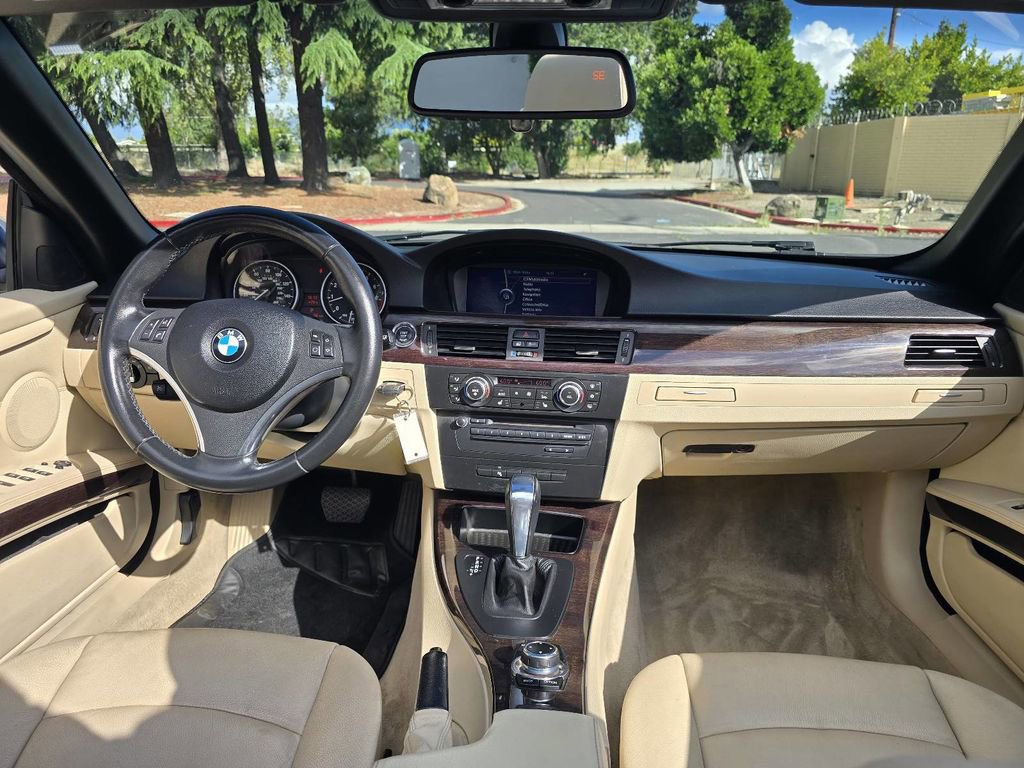 Used 2012 BMW 328i Convertible RWD image 19