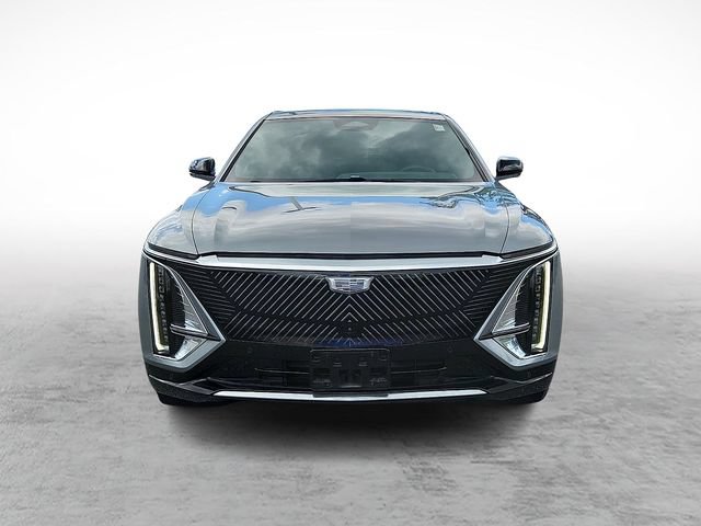 Certified 2024 Cadillac Lyriq Luxury w/ LPO, Floor Liner Package RWD image 2