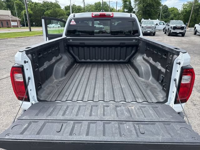 Used 2024 GMC Canyon AT4 AWD/4WD image 10