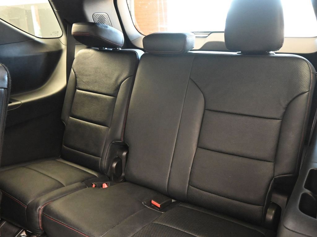 Certified 2024 Chevrolet Traverse Z71 w/ Enhanced Driving Package image 22