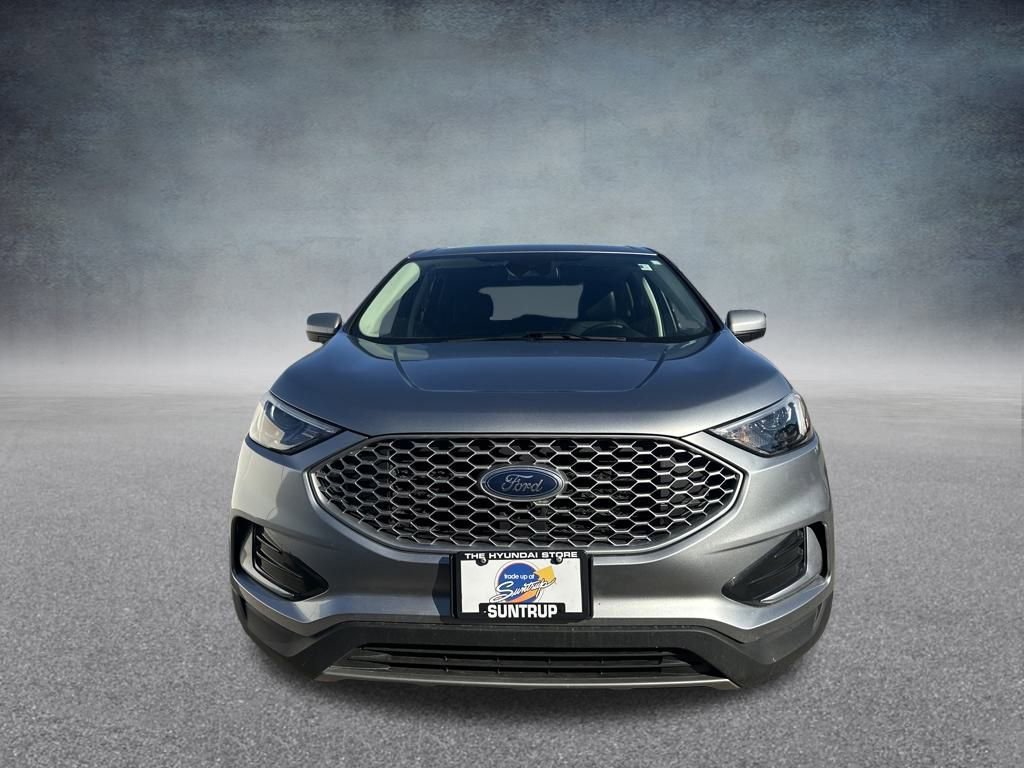 Used 2024 Ford Edge SEL image 9