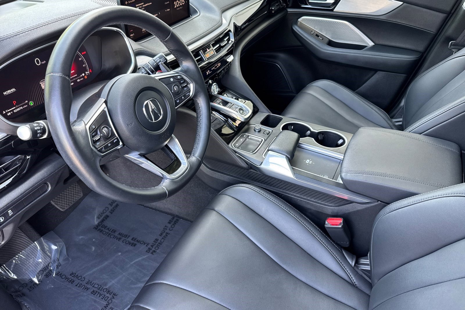 Used 2023 Acura MDX SH-AWD image 4
