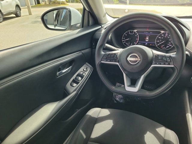 Used 2024 Nissan Sentra SV image 14